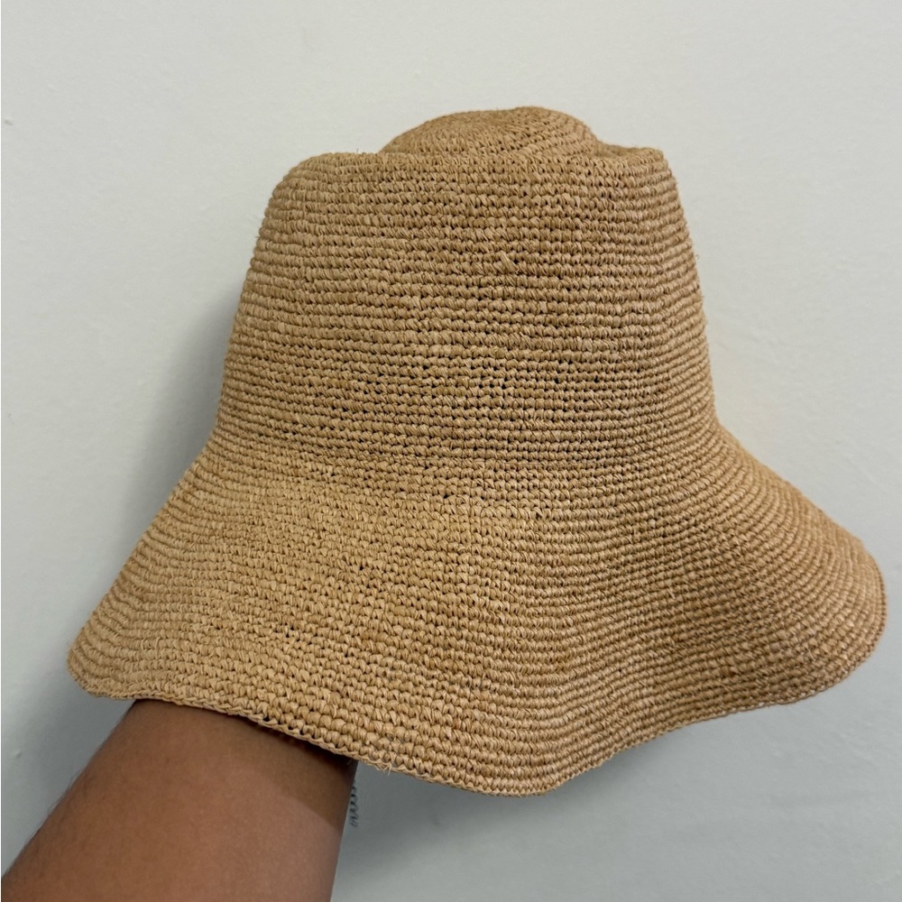 Aritzia Natural Straw Hat